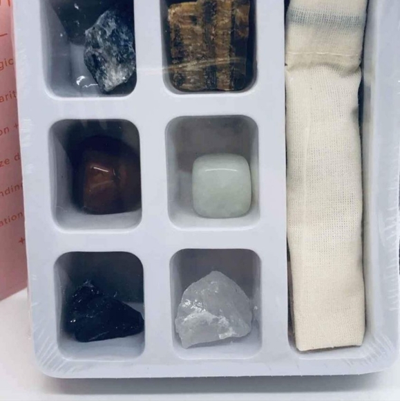 Zodiac Crystal Collection 6 Stone Kit - Fire Signs: Sagittarius, Aries, Leo. - Picture 8 of 8